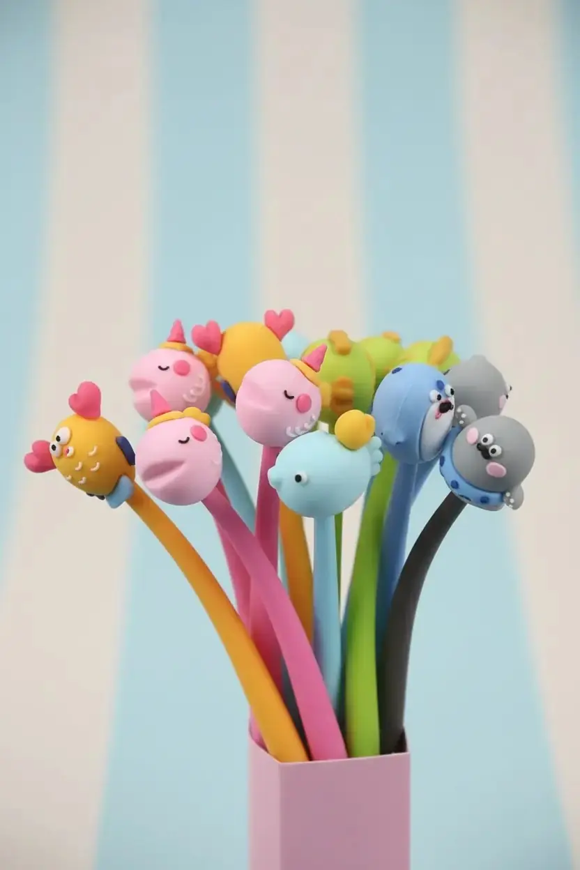 Miniso Lisanslı Dundun Ocean Sallanan Figürlü Jel Kalem 0,5 mm – Siyah