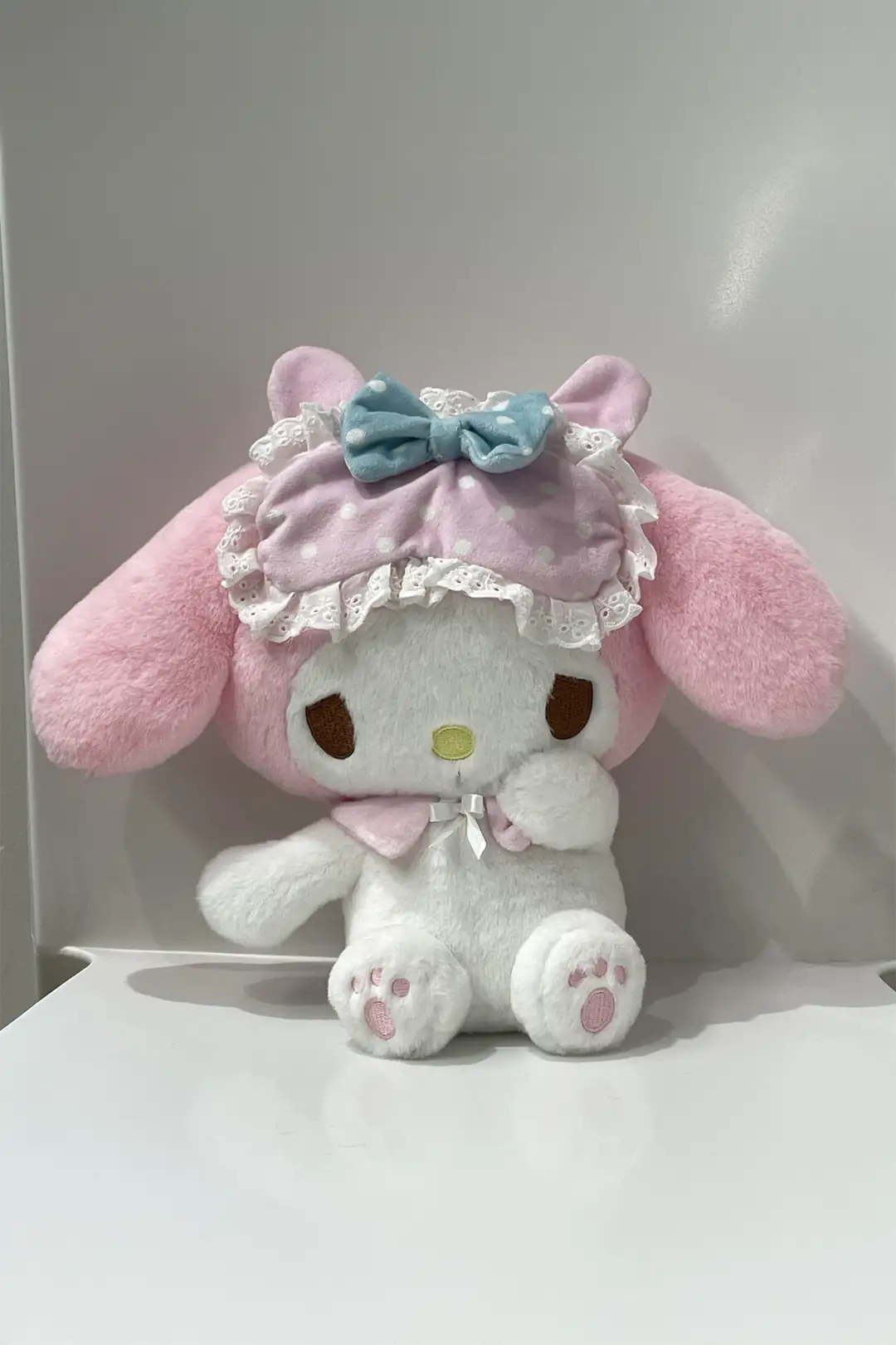 Sanrio Lisanslı My Melody Sound Sleep Koleksiyonu 25 cm Oturan Peluş Oyuncak – Uyku Başlıklı Model